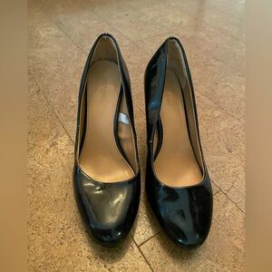 Merona size 8 pumps
